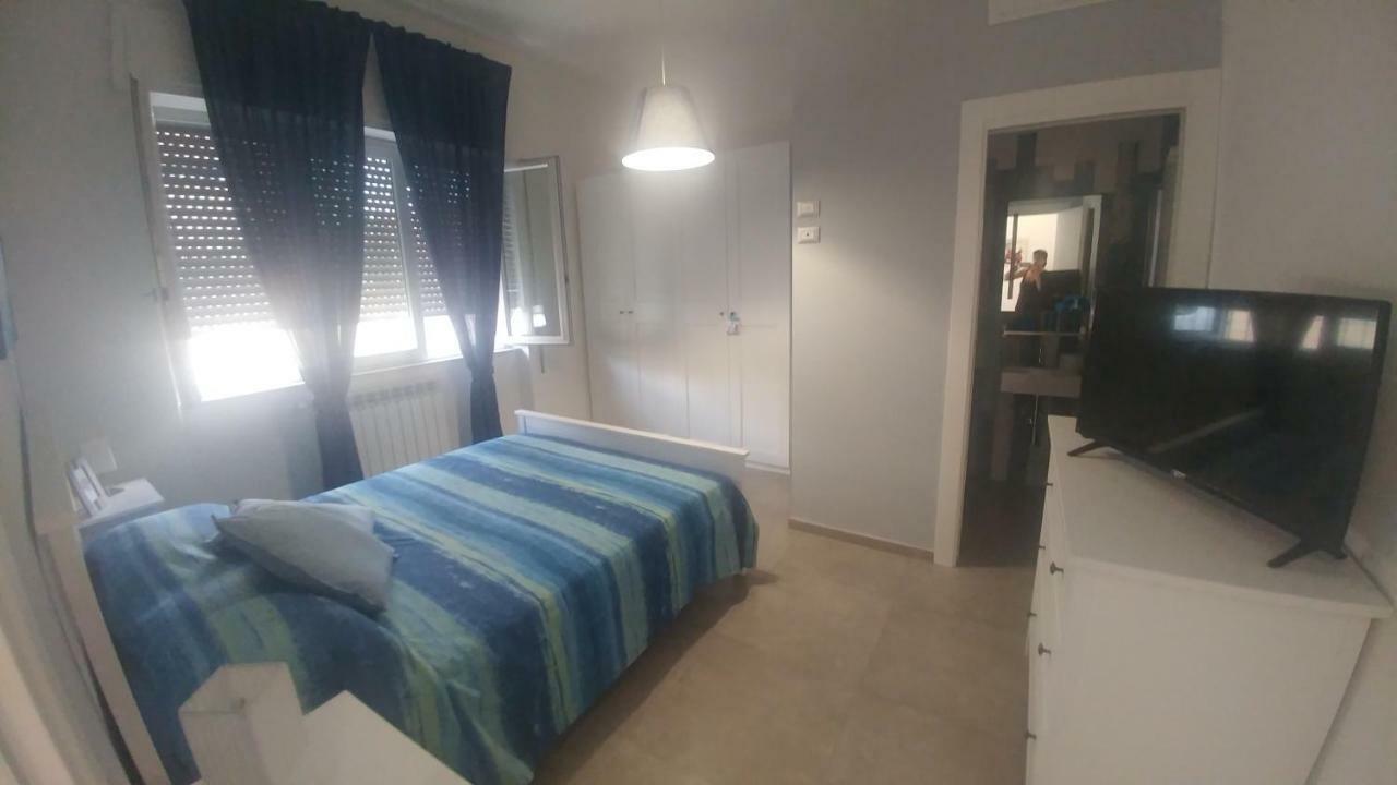 Helen Apartment Viareggio Bagian luar foto